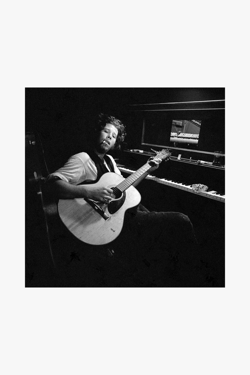 Tom Waits, 'Closing Time' Album Photoshoot, 1972 – Musichead Gallery