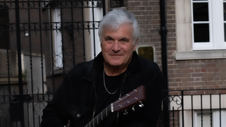 Guitar With Wings | An Evening with Laurence Juber