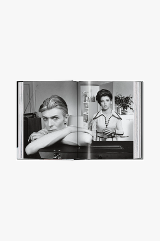 David Bowie: The Man Who Fell to Earth (Hardcover)