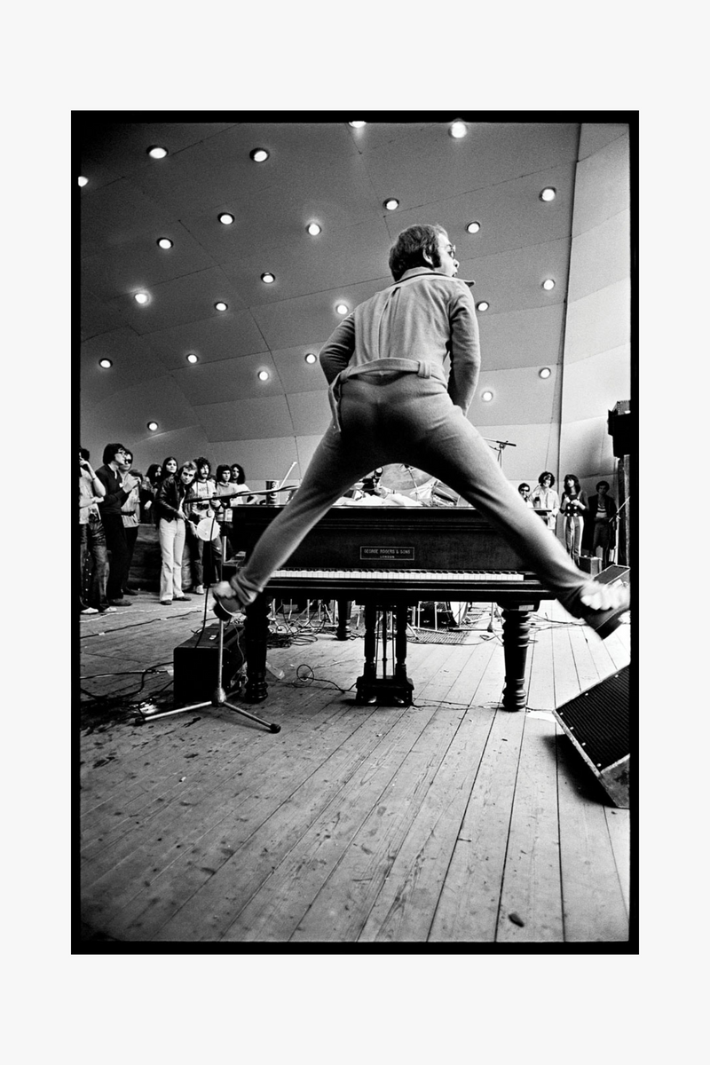 Elton john crystal palace london 1971 musichead gallery
