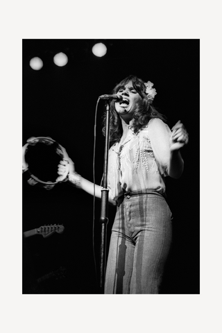 Linda Ronstadt, Tambourine, Capitol Theater, New Jersey, 1975