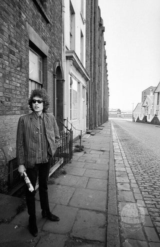 Bob Dylan with Newspaper, Liverpool, England. 1966 by Barry Feinstein