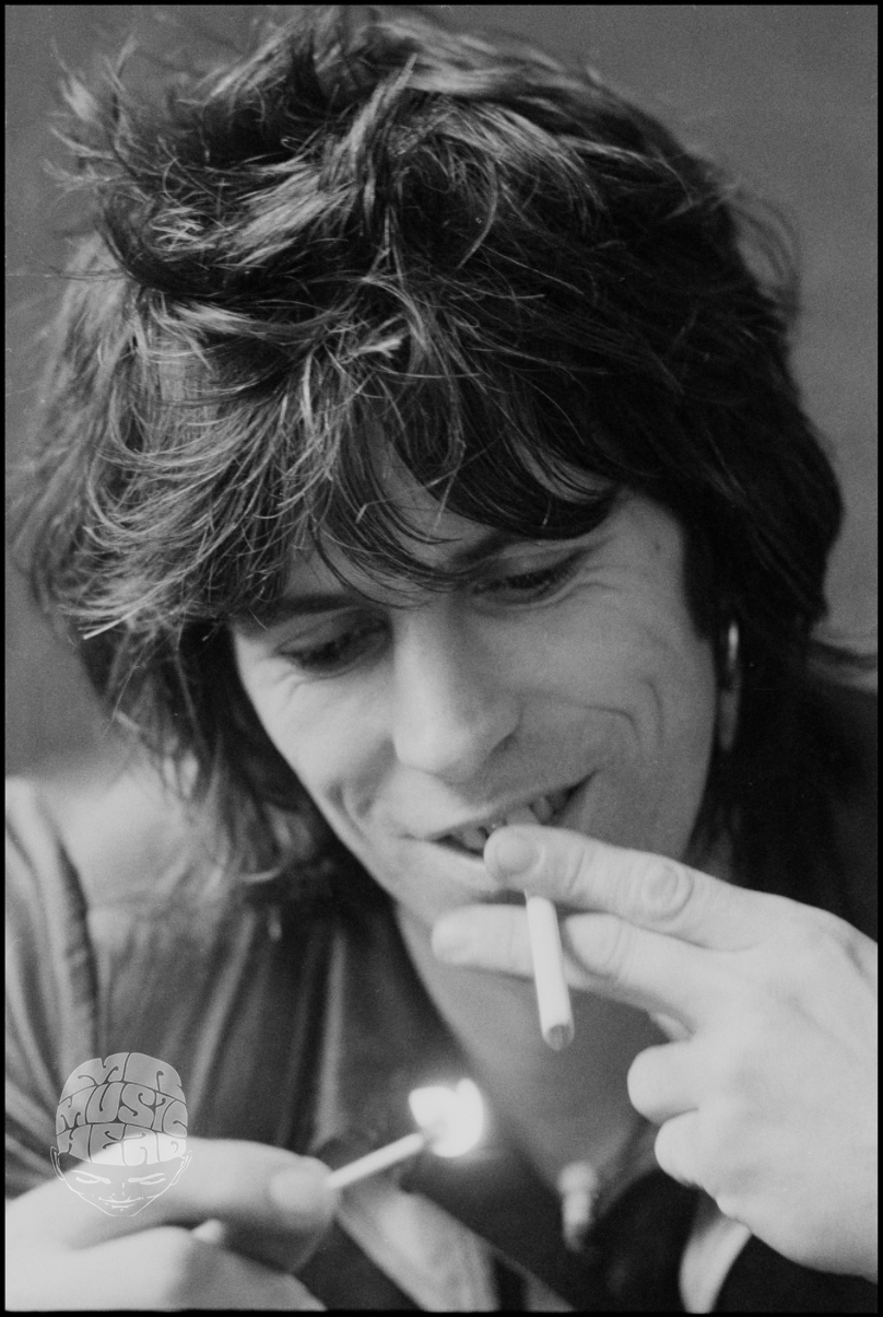 does keith richards smoke cigarettes Has Finally Stopped Smoking Keith Richards Smoked in the